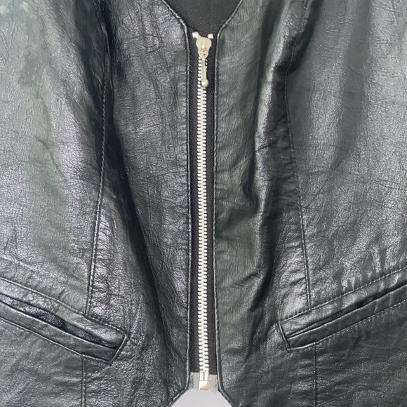 Mona Mode Leather Vest - Picture 5 of 6